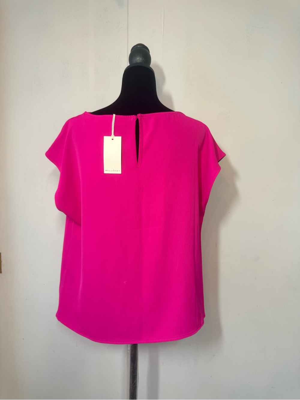 MELLODAY Hot Pink Cowl Neck Cap Sleeve Blouse - Picture 4 of 6
